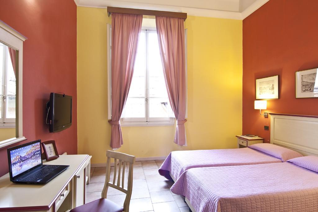 Hotel Benvenuti Florenz Exterior foto