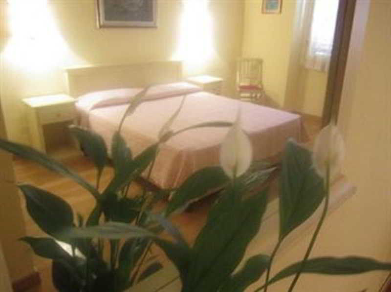 Hotel Benvenuti Florenz Exterior foto